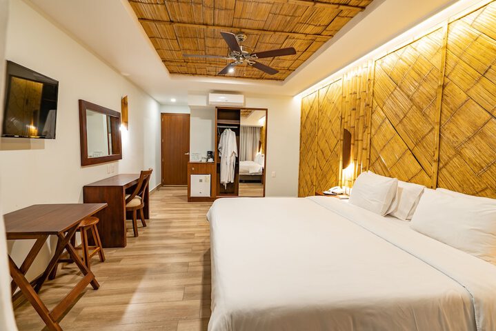 Room 45 of 170