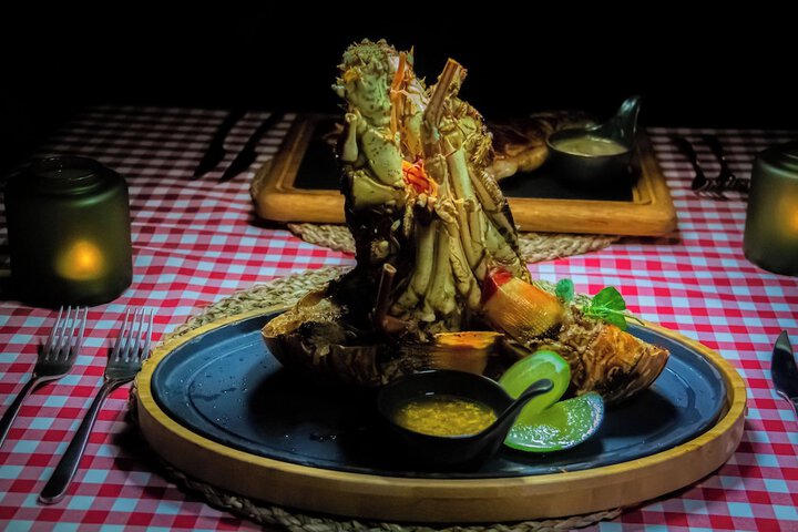 Dining 36 of 47