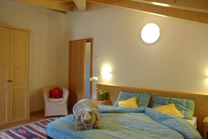 Room 7 of 30