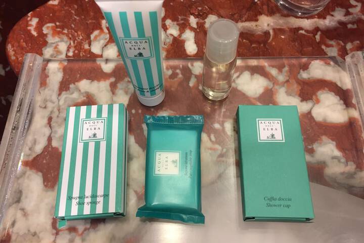 Room amenity