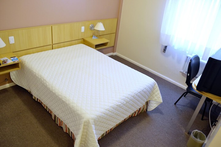Room 18 of 46