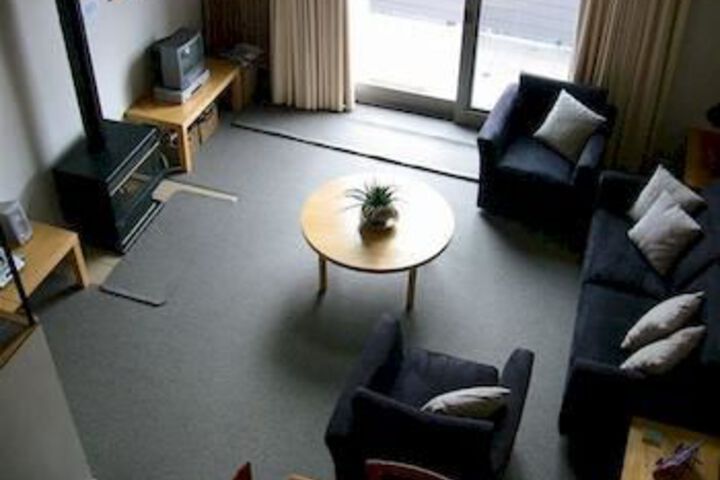 Room 5 of 13