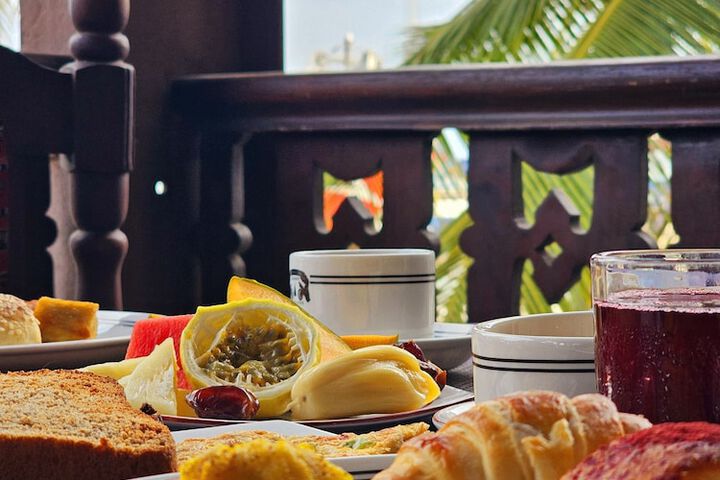 Breakfast/Coffee Service 108 of 143