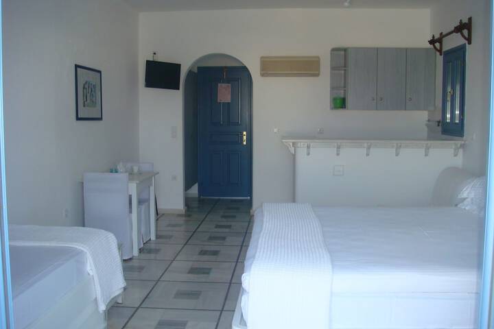 Room 5 of 58