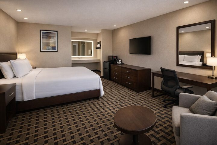 Springplace Inn &  Suites in Millington, TN