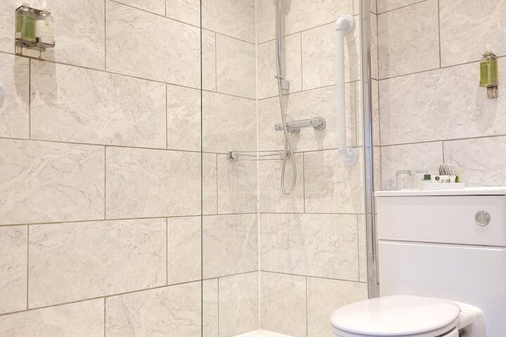 Clean Restrooms