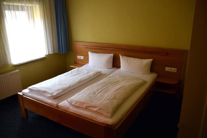 Room 10 of 47