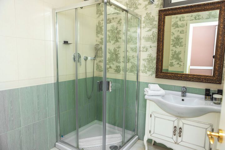 Room 57 of 66