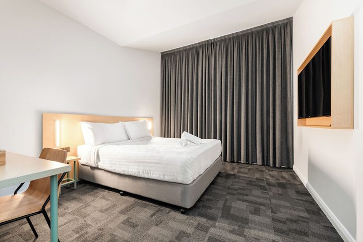 Room 21 of 49