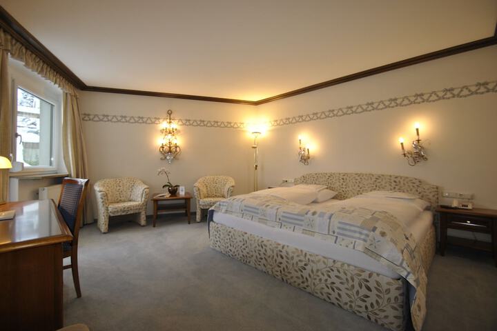 Room 7 of 53