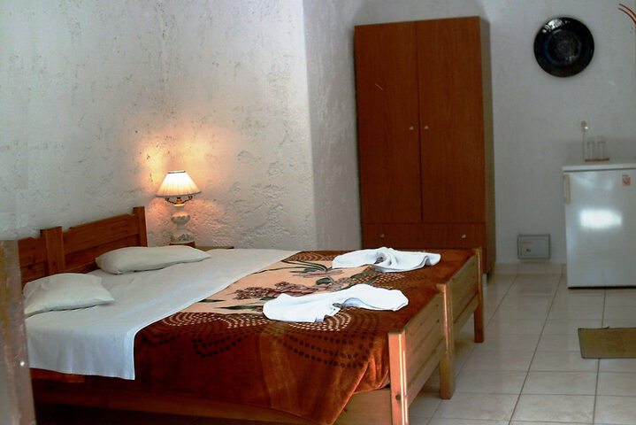 Room 10 of 79