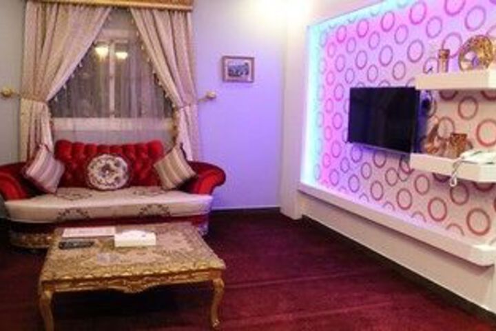 Room 48 of 82