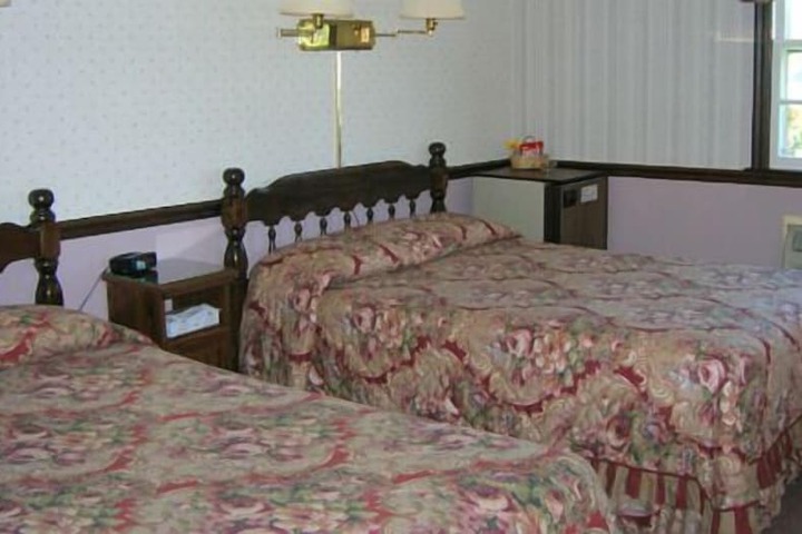 Room 5 of 24