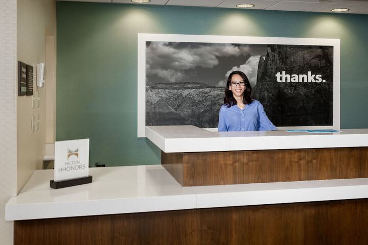 Check-in/check-out kiosk