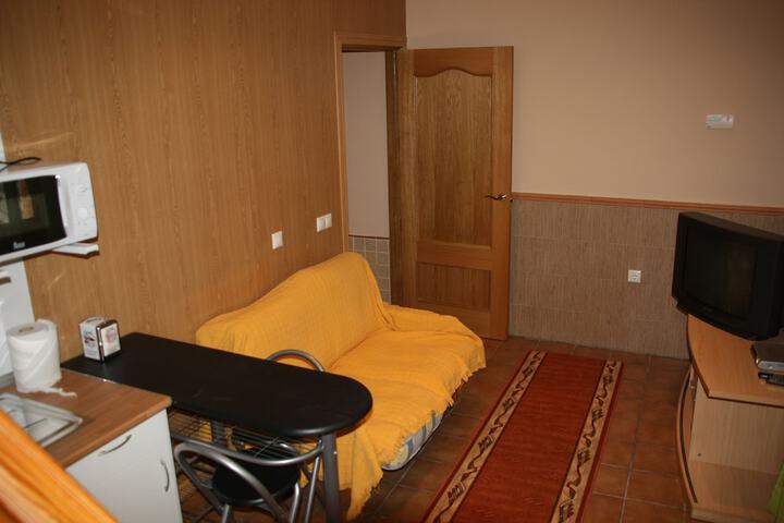 Room 12 of 26