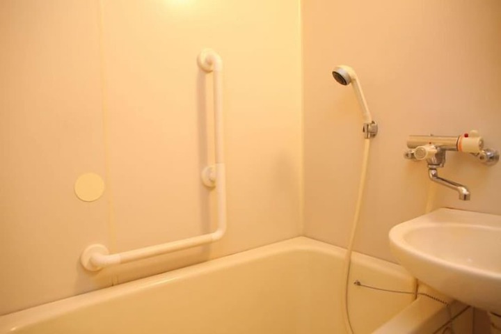 Room 15 of 31
