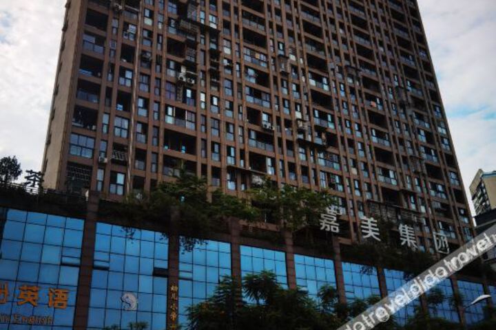 Hotel 7 of 25