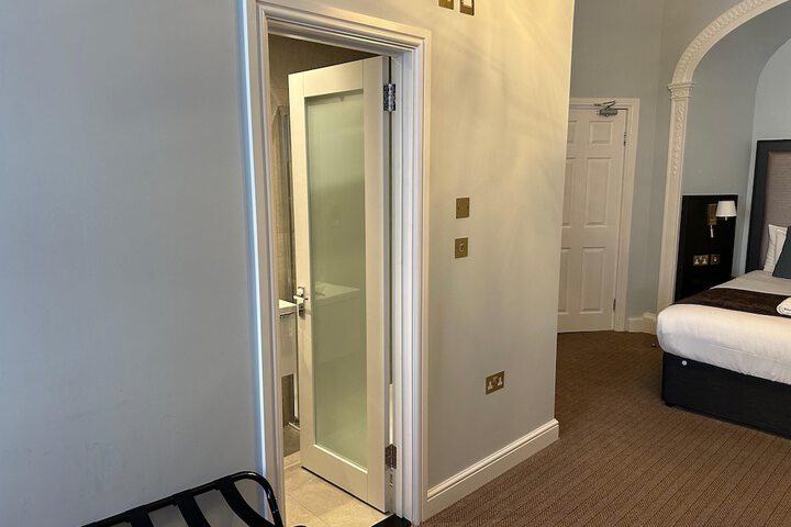 Room 38 of 89
