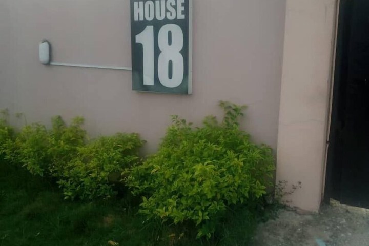 General 10 of 11