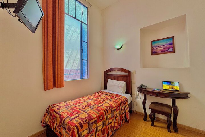 Room 22 of 47