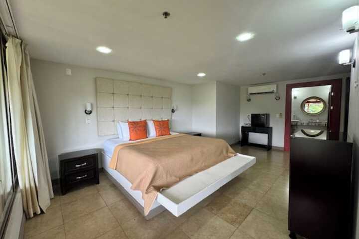 Room 16 of 55