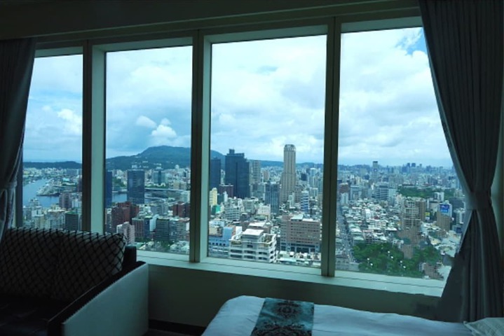 Room 87 of 98