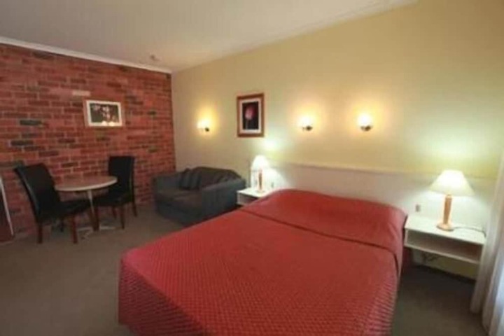 Room 15 of 43