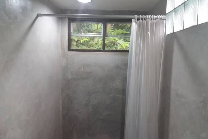 Room 20 of 39