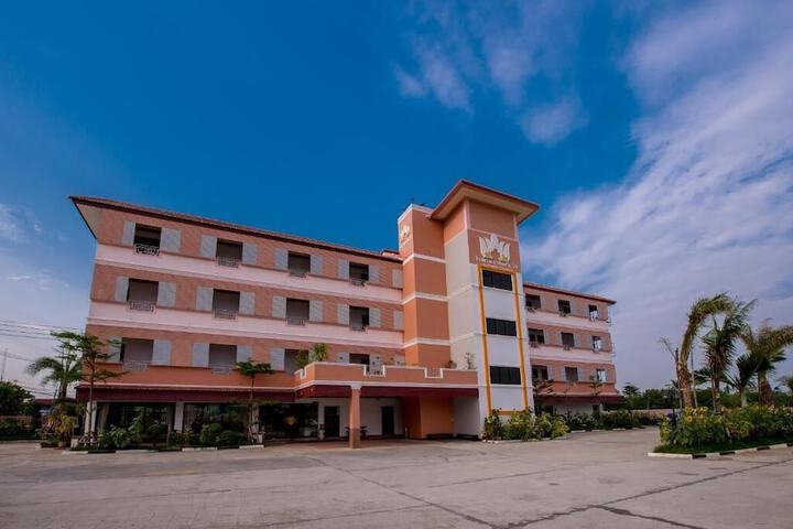 Hotel 48 of 49