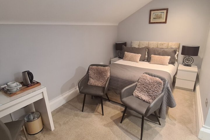 Room 42 of 65
