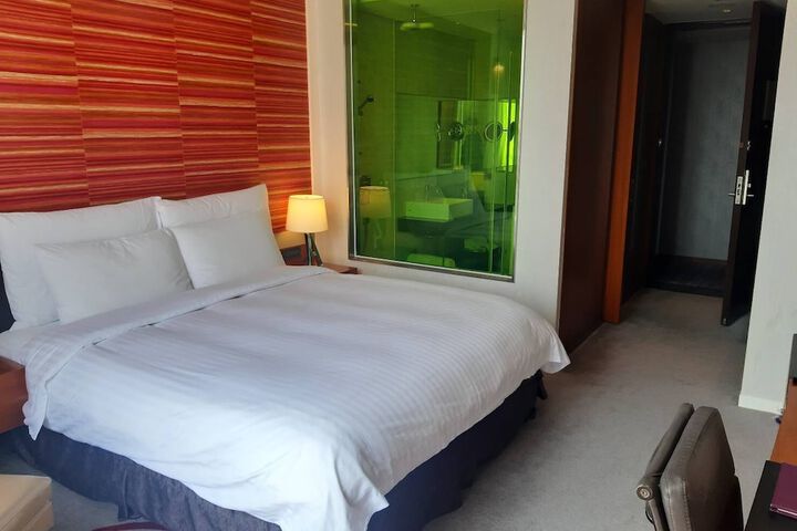 Room 14 of 41