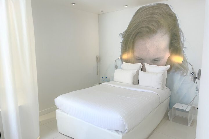 Room 12 of 50