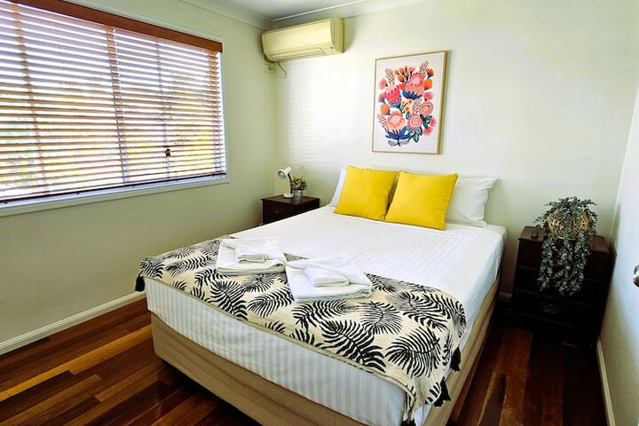 Room 5 of 96