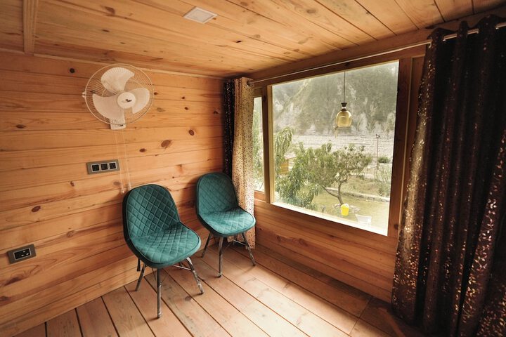 Room 15 of 69
