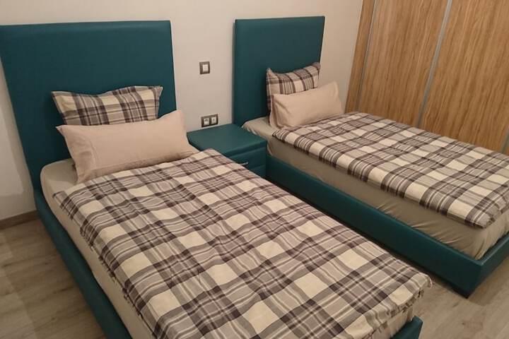 Room 7 of 38