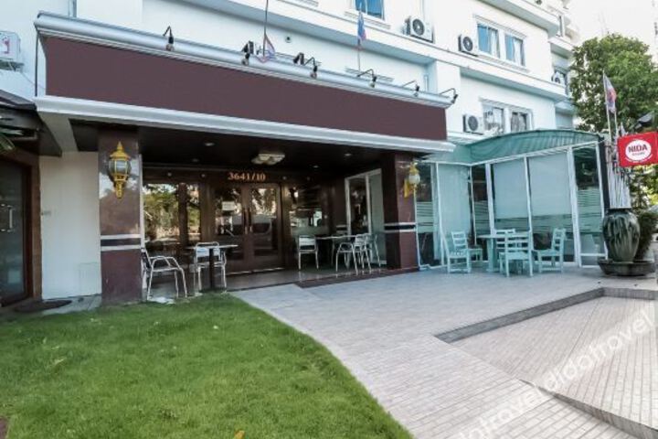 NIDA Rooms Charoenrat Bangklo Boulevard at Howard Square