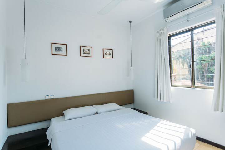 Room 14 of 35