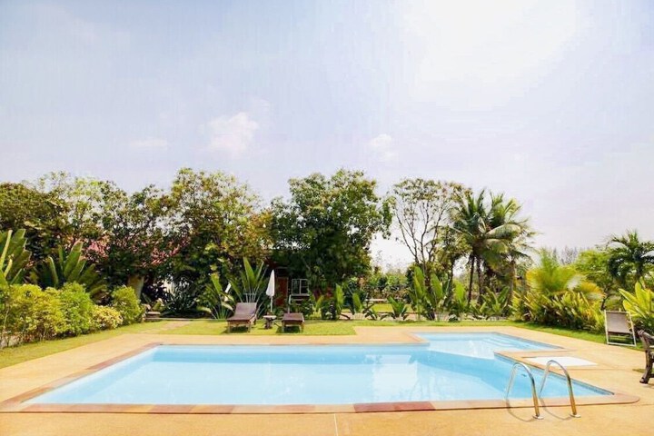 Pool 18 of 39