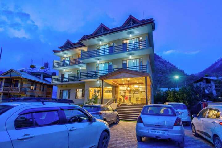 Hotel Grand Oasis