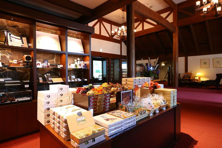 Gift Shop 28 of 63