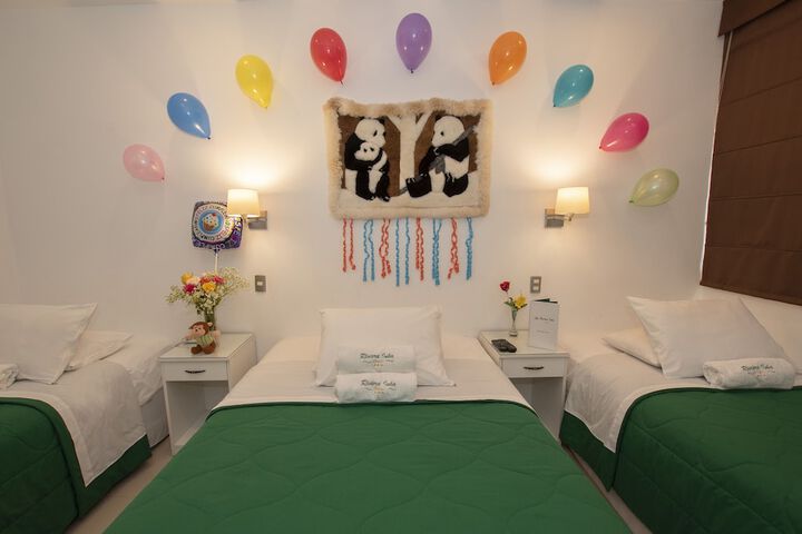 Room 35 of 93