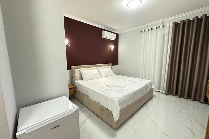 Room 25 of 65