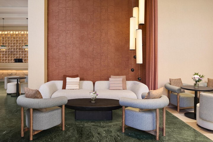 Guest Lobby