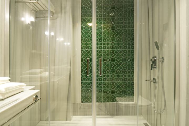 Room 20 of 31