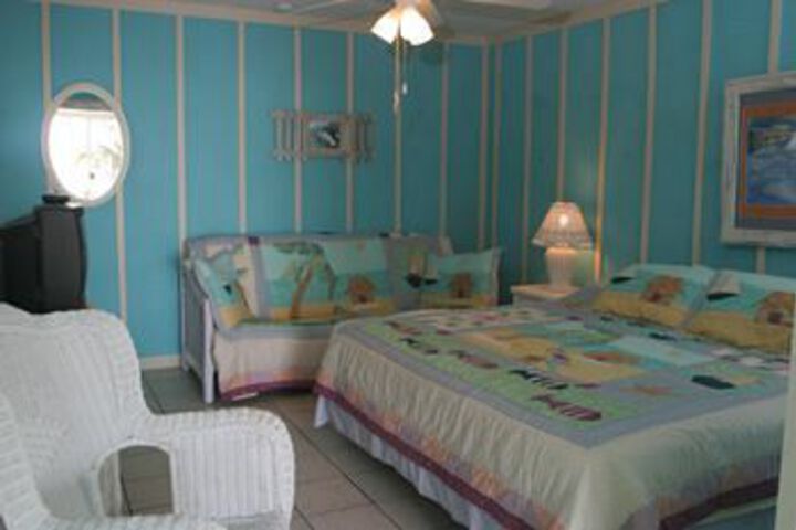 Room 13 of 24