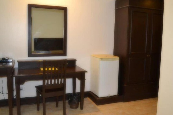Room 29 of 50