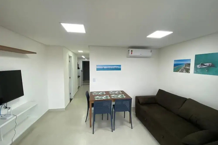 Room 9 of 21