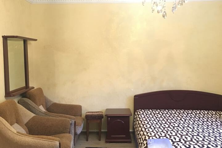 Room 17 of 43