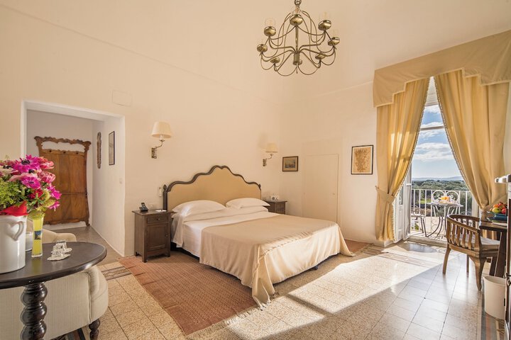 Room 5 of 55