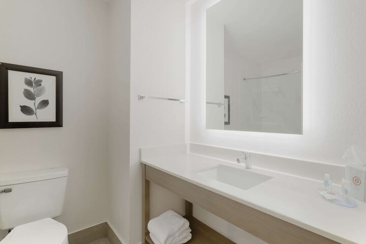 Clean Restrooms